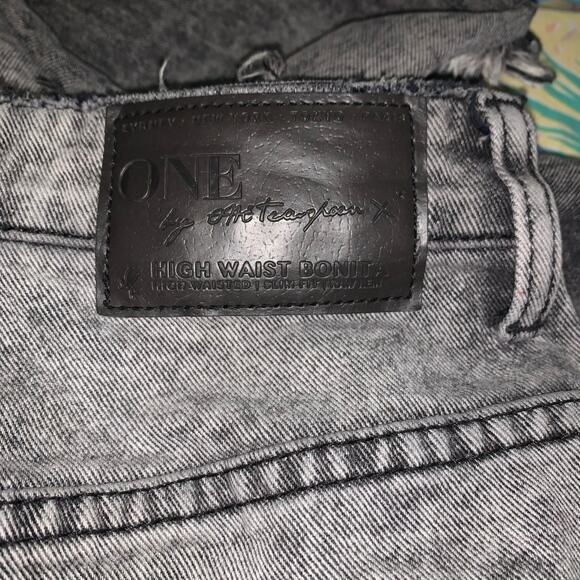 ONE X ONETEASPOON High Waist Bonita Denim Shorts 28 - Picture 9 of 9